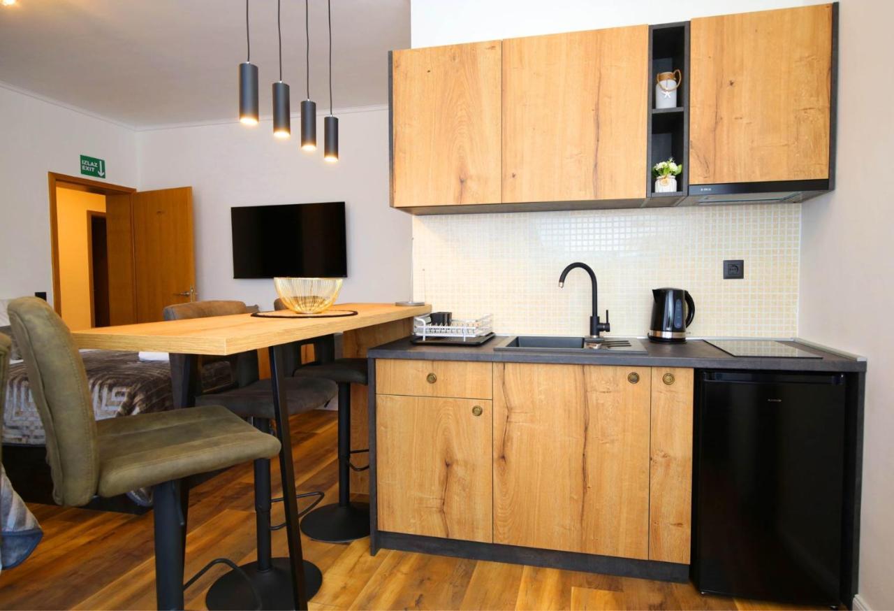Apartmani Krka Rooms Lozovac Exteriör bild